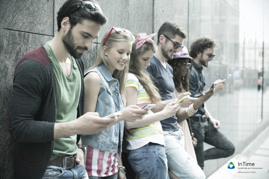 italiani online mobile smartphone