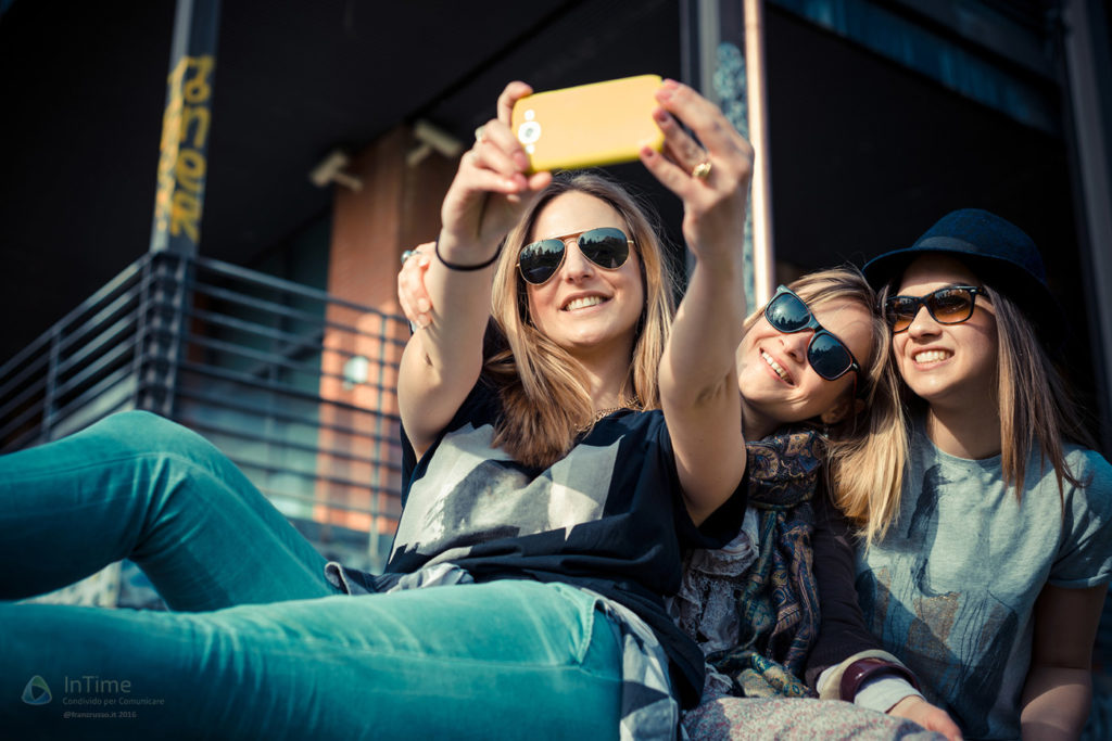 narcisismo selfie web