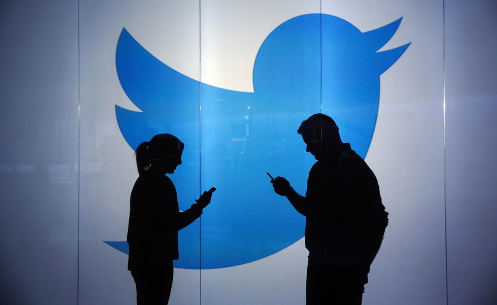 twitter abusi troll strumenti