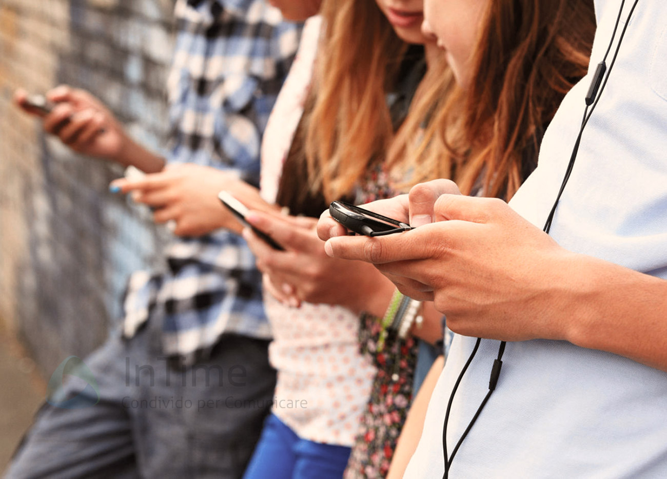 Internet e la Generazione Z: i giovani nati dopo i Millennials | InTime  Blog | Digital e Social Media