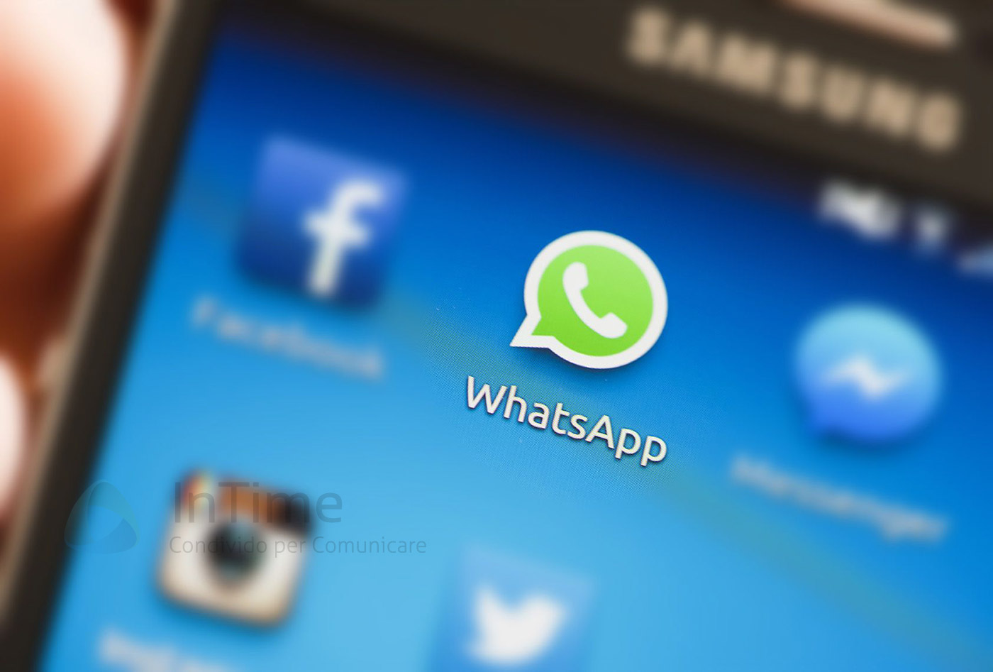 whatsapp 1 miliardo utenti giorno
