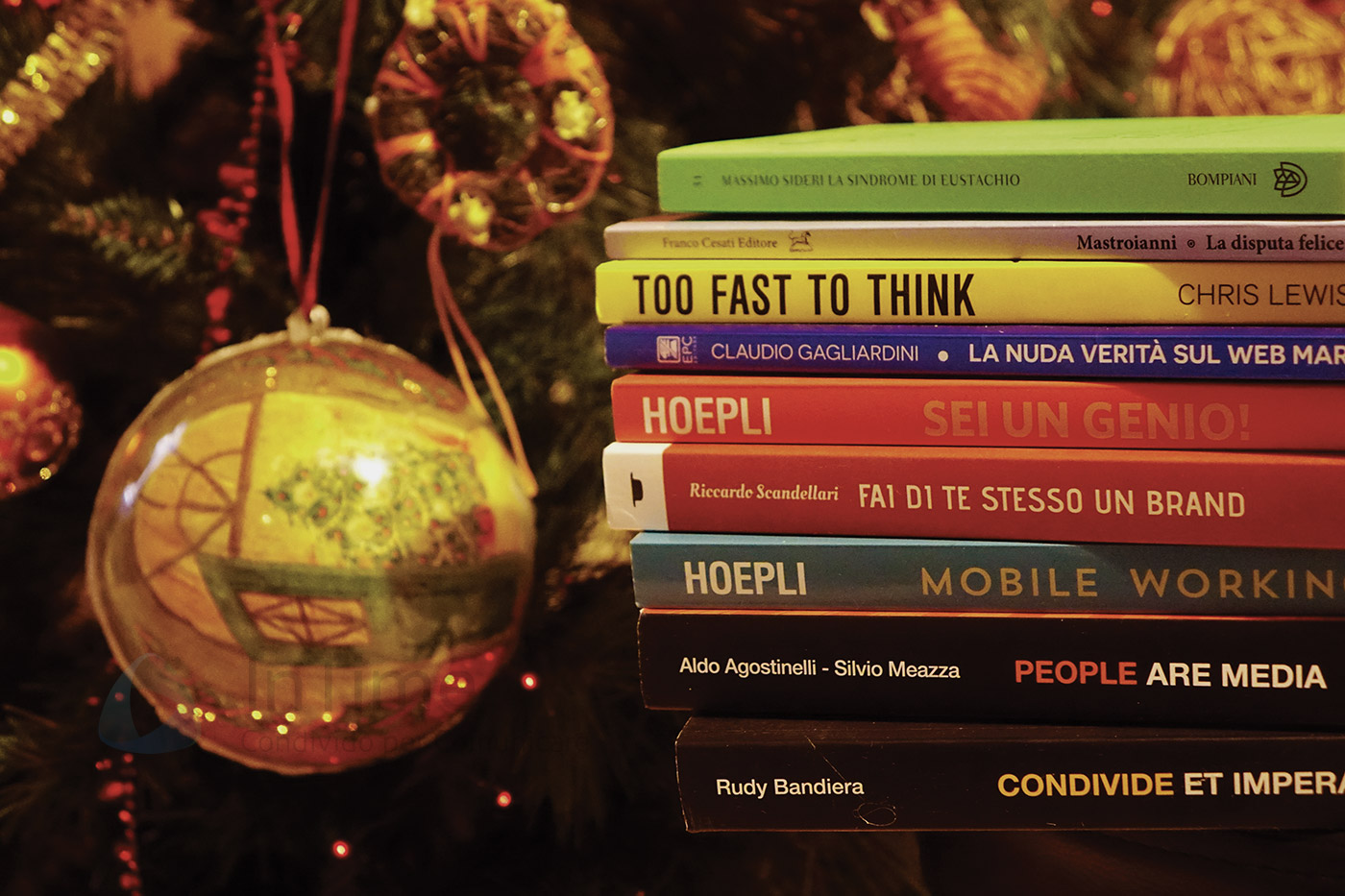 Regali Di Natale Libri.Una Lista Di Libri Di Digital Marketing Startup E Innovazione Da Regalare Anche A Natale