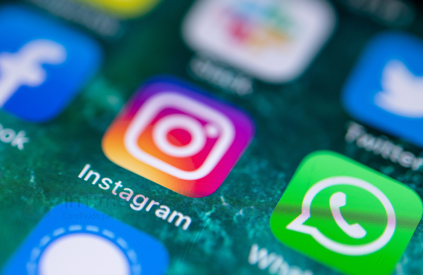Instagram didascalie offensive