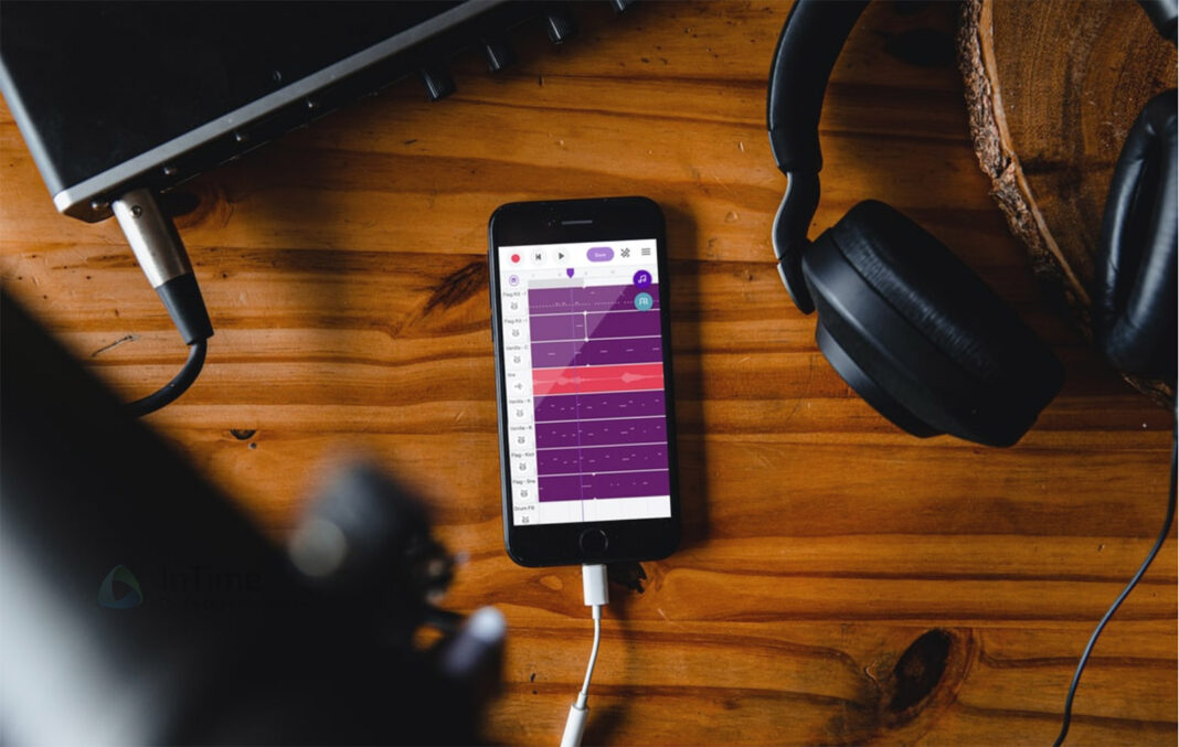 Facebook sarebbe pronto a clonare Clubhouse